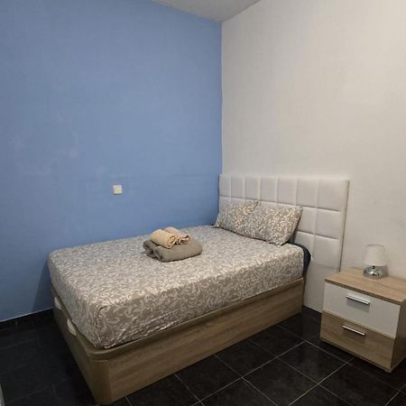 Apartamento Funcaral Santa Brigida Madrid Exterior foto
